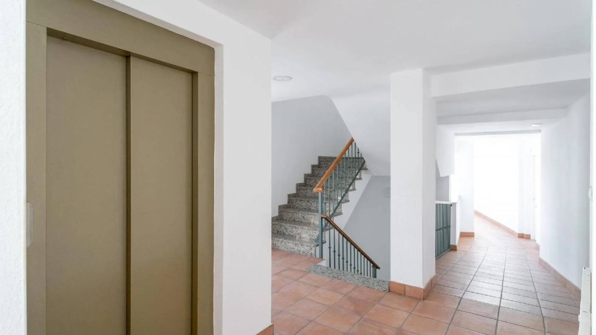 Apartment Ferienwohnung Fuer 4 Personen Ca 90 Qm In Nerja, Andalusien Costa Del Sol